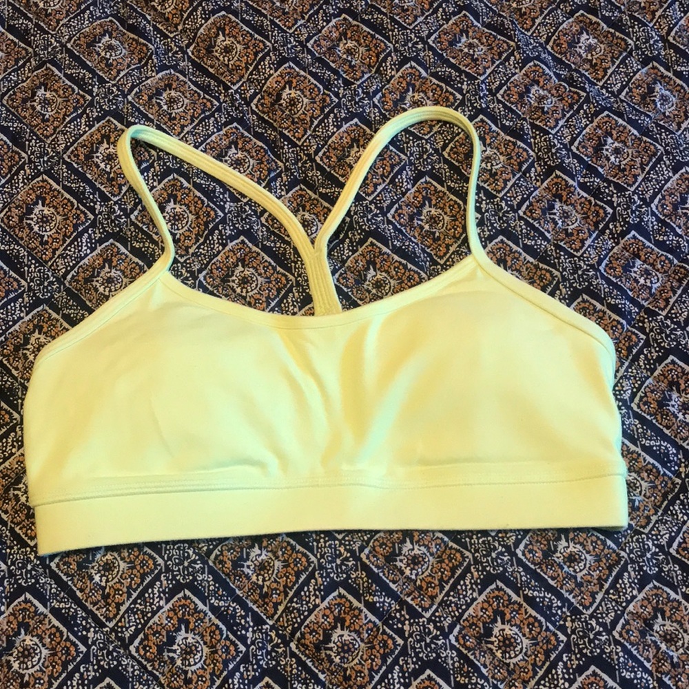 Lululemon bra size 6